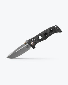 Benchmade Mini Adamas Axis Lock Knife CPM MagnaCut Blade/Marble Carbon Fiber Hande SKU  273-03