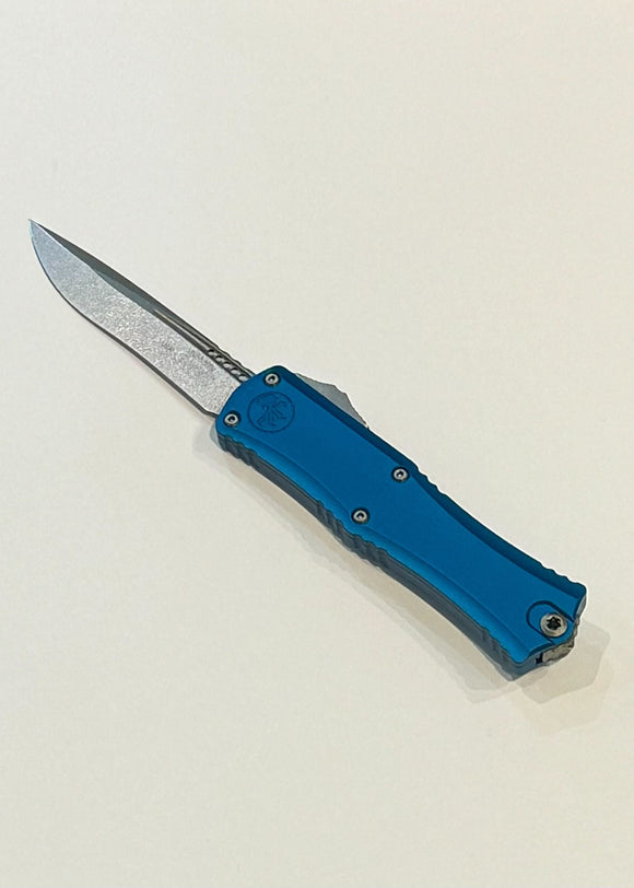 Microtech Hera II Mini Recurve OTF Auto Knife Bohler M390MK Stone Wash SS Blade/Blue Aircraft Alum. Handle SKU 1705M-10BL